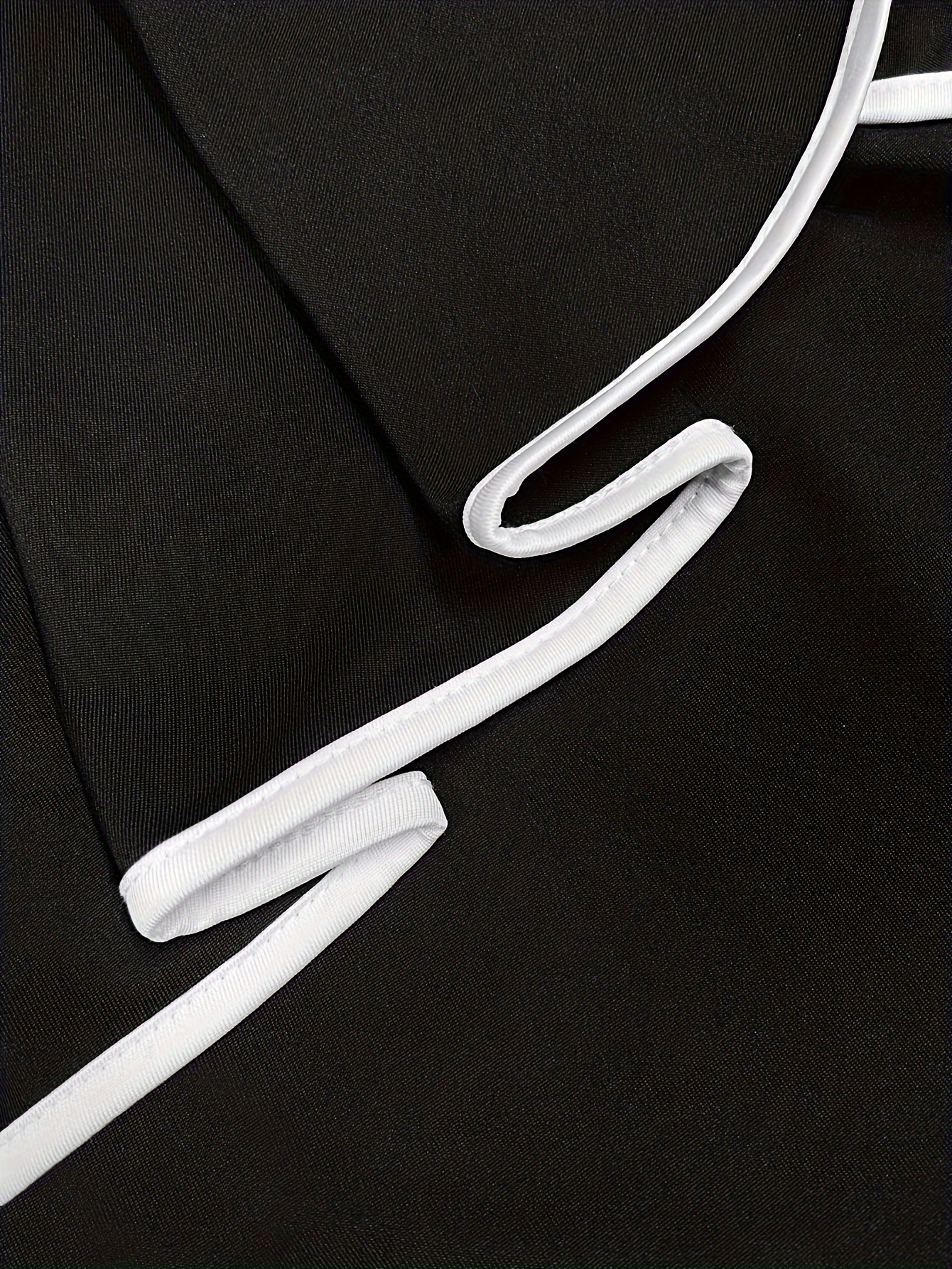 Robe moulante extensible élégante à col rond & bordure contrastée – Image 6