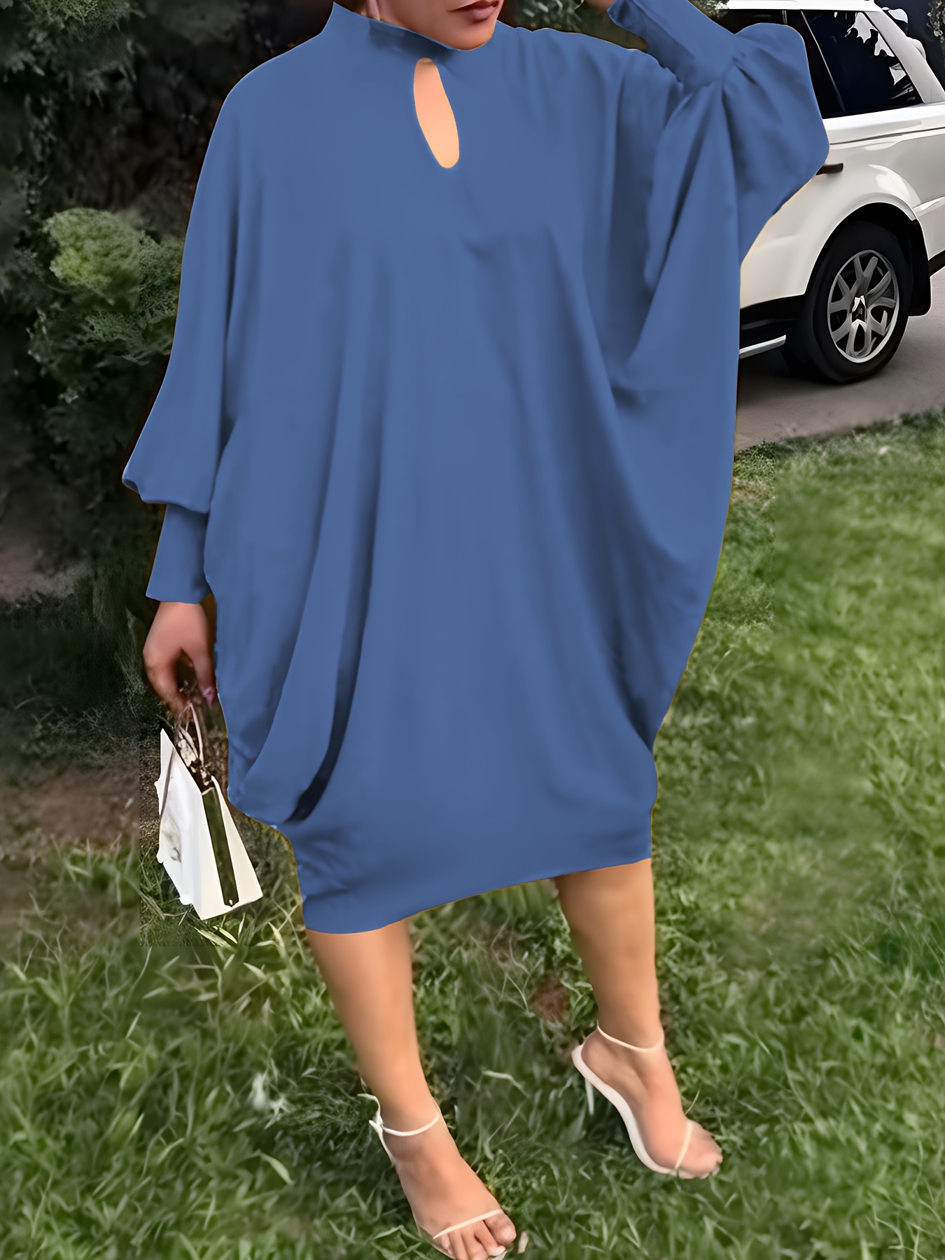 Robe chic extensible à col rond – Image 4