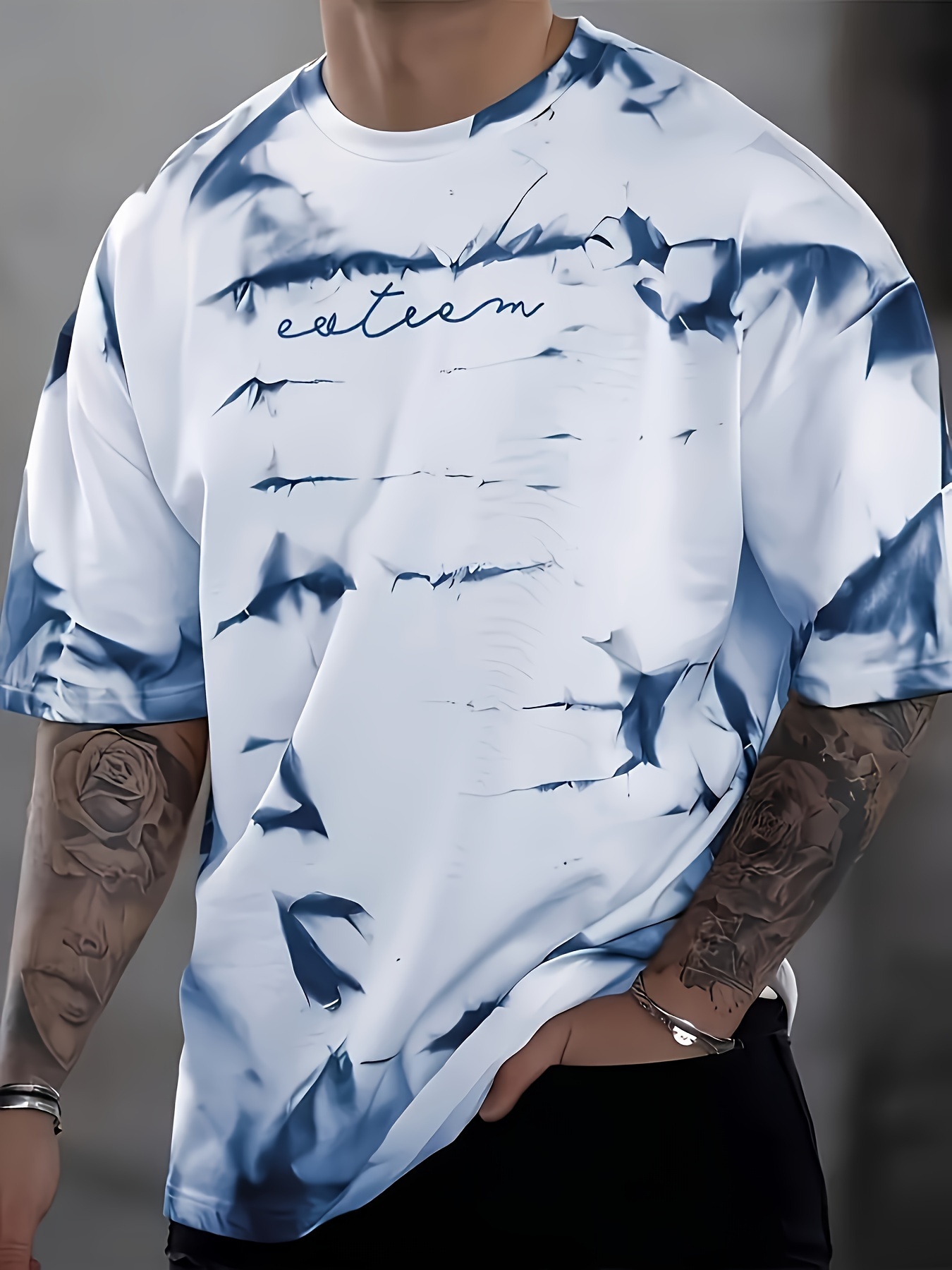 T-shirt imprimé 3D à col rond à manches courtes à style urbain avec design dynamique d'oiseau & d'encre – Image 2