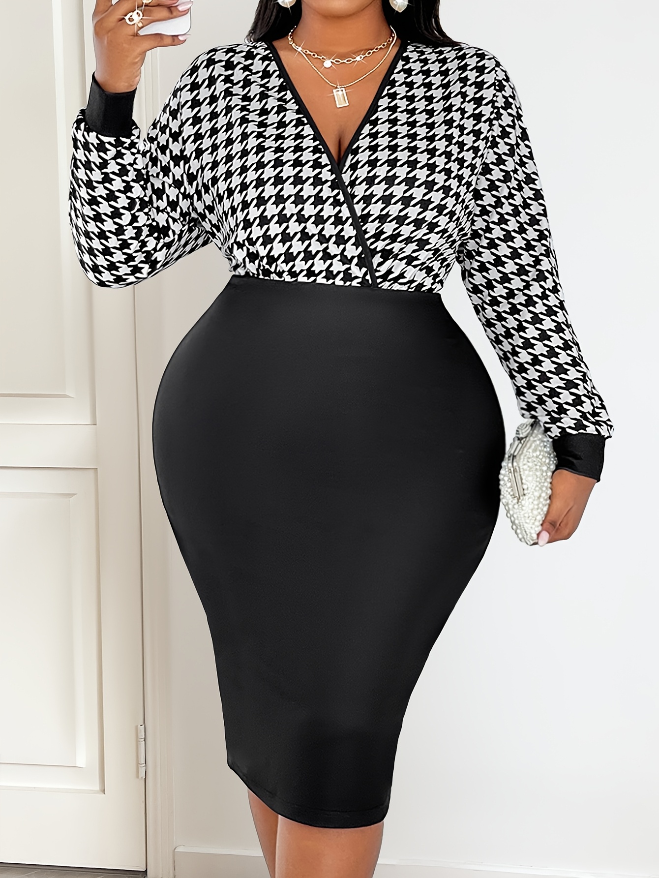 Robe élégante à carreaux à col V profond à manches longues & jupe moulante – Image 2