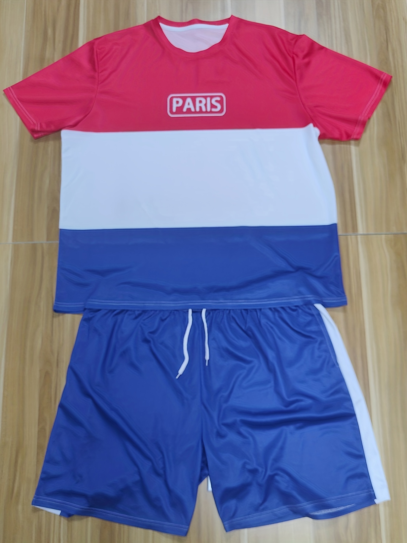 Ensemble t-shirt & short imprimé graphique – Image 10
