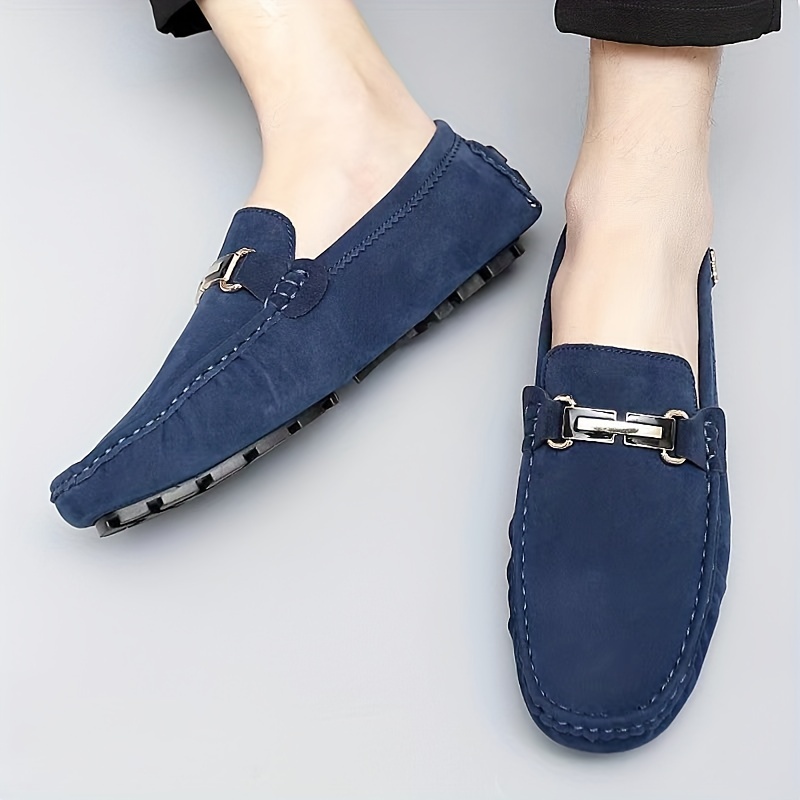 Chaussures mocassins avec décor métallique à enfiler