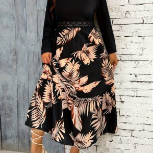 Robe élégante à fleurs avec accents de feuilles dorées à col V à manches longues