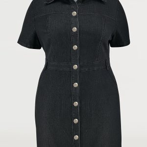 Robe moulante en denim à manches courtes avec détail bouton à col lapin