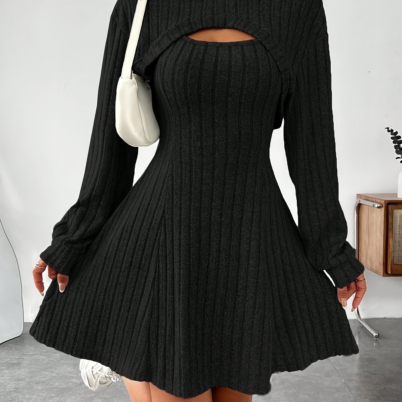 Ensemble robe en tissu tricoté hanche ample et haut super court à manches longues
