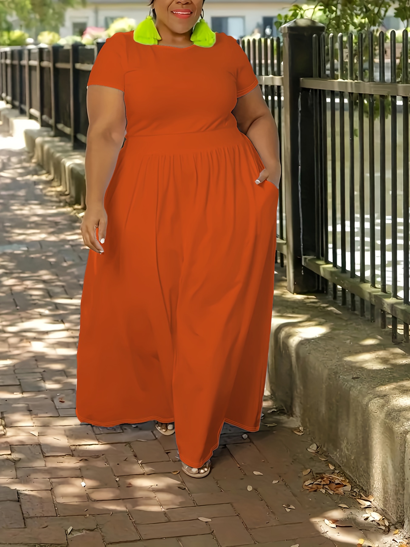 Robe longue à manches courtes à élasticité moyenne – Image 11