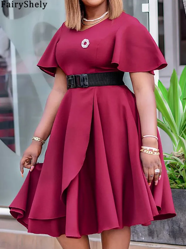Robe moulante à manches courtes
