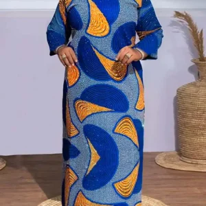 Robe africaine à manches longues à col rond