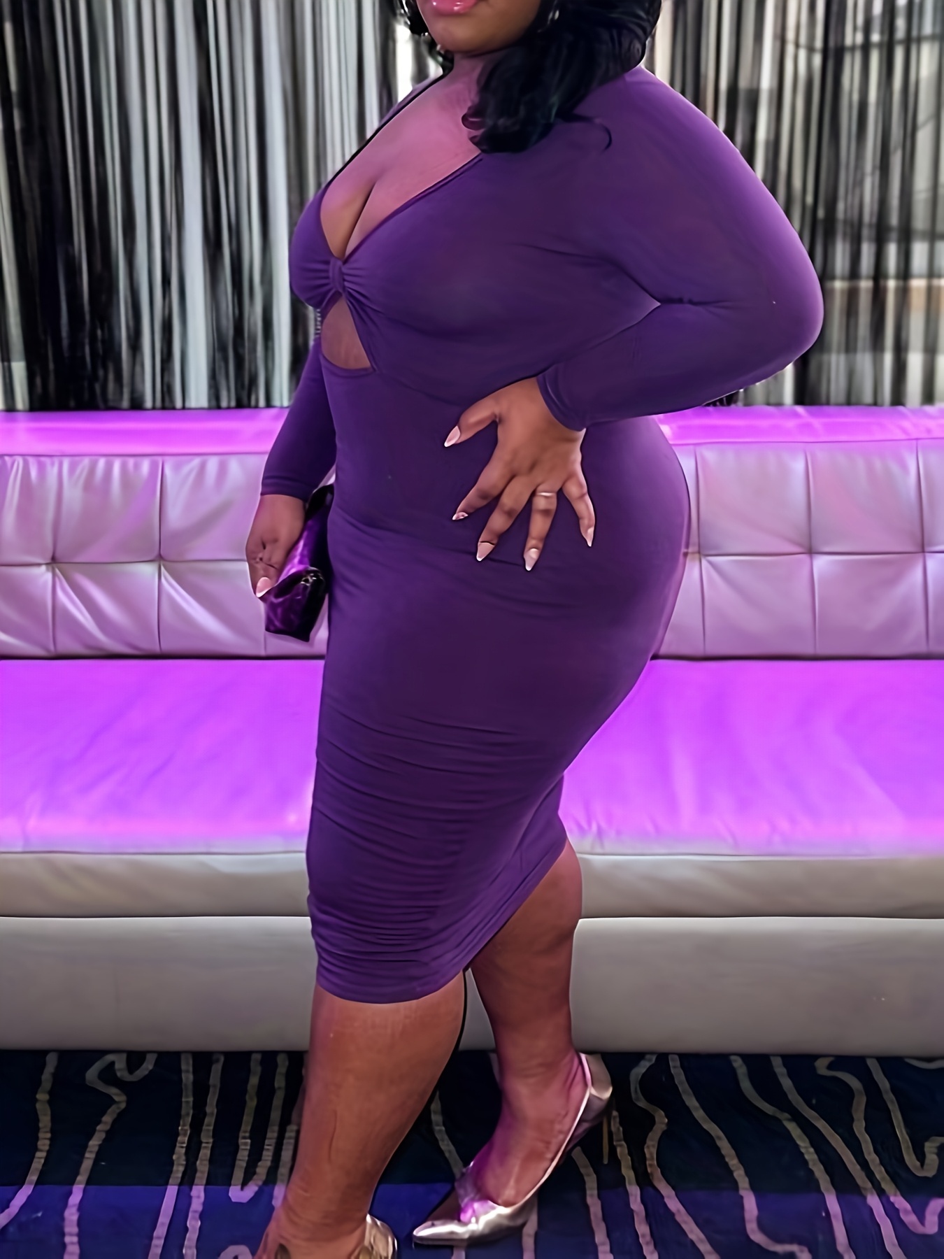 Robe moulante avec détail noeud en col V profond à manches longues – Image 3