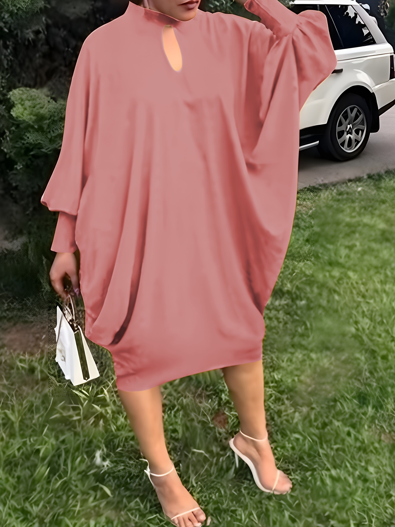 Robe chic extensible à col rond – Image 9