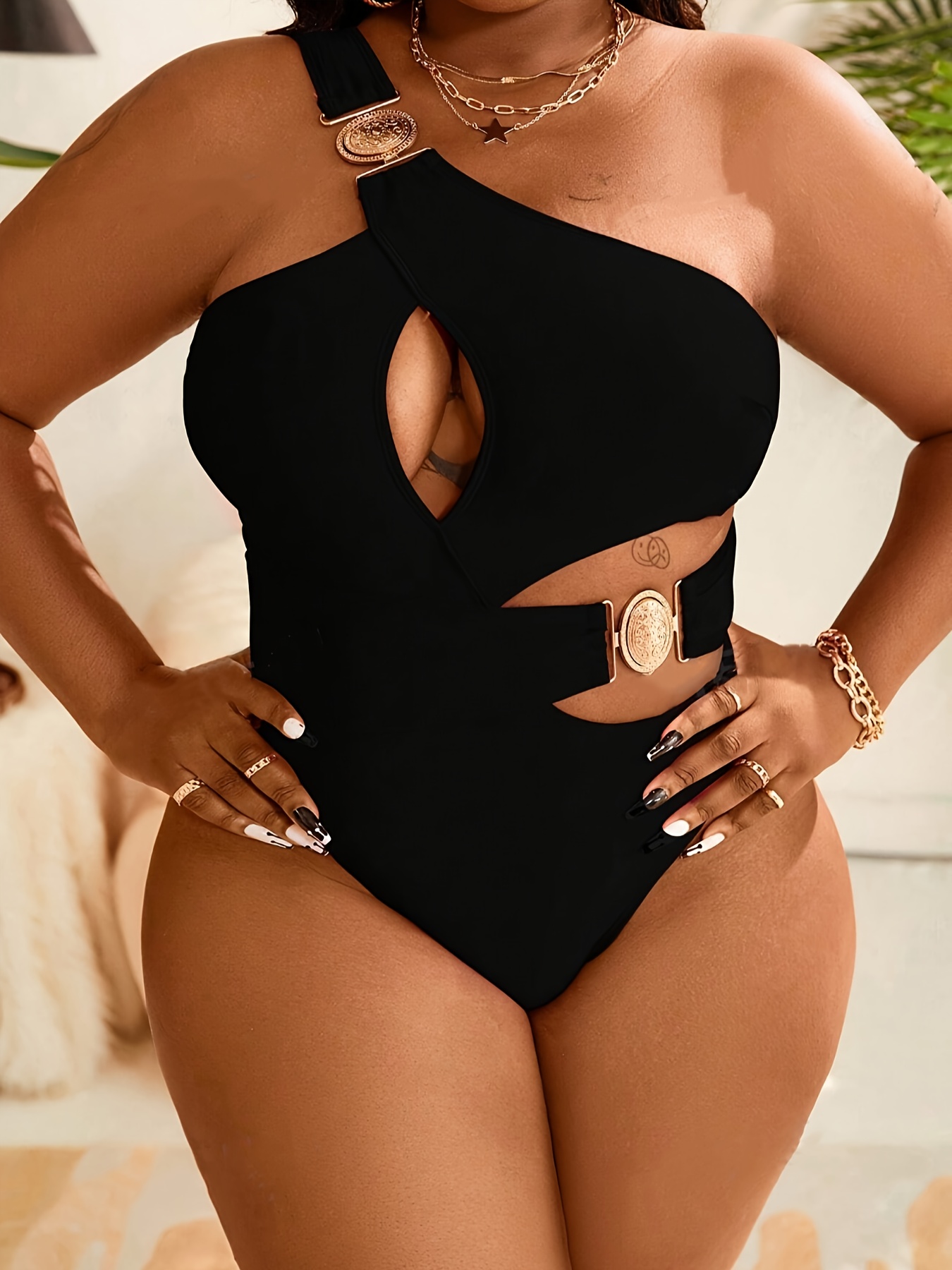 Maillot de bain chic à épaule dénudée & coussinets amovibles – Image 6