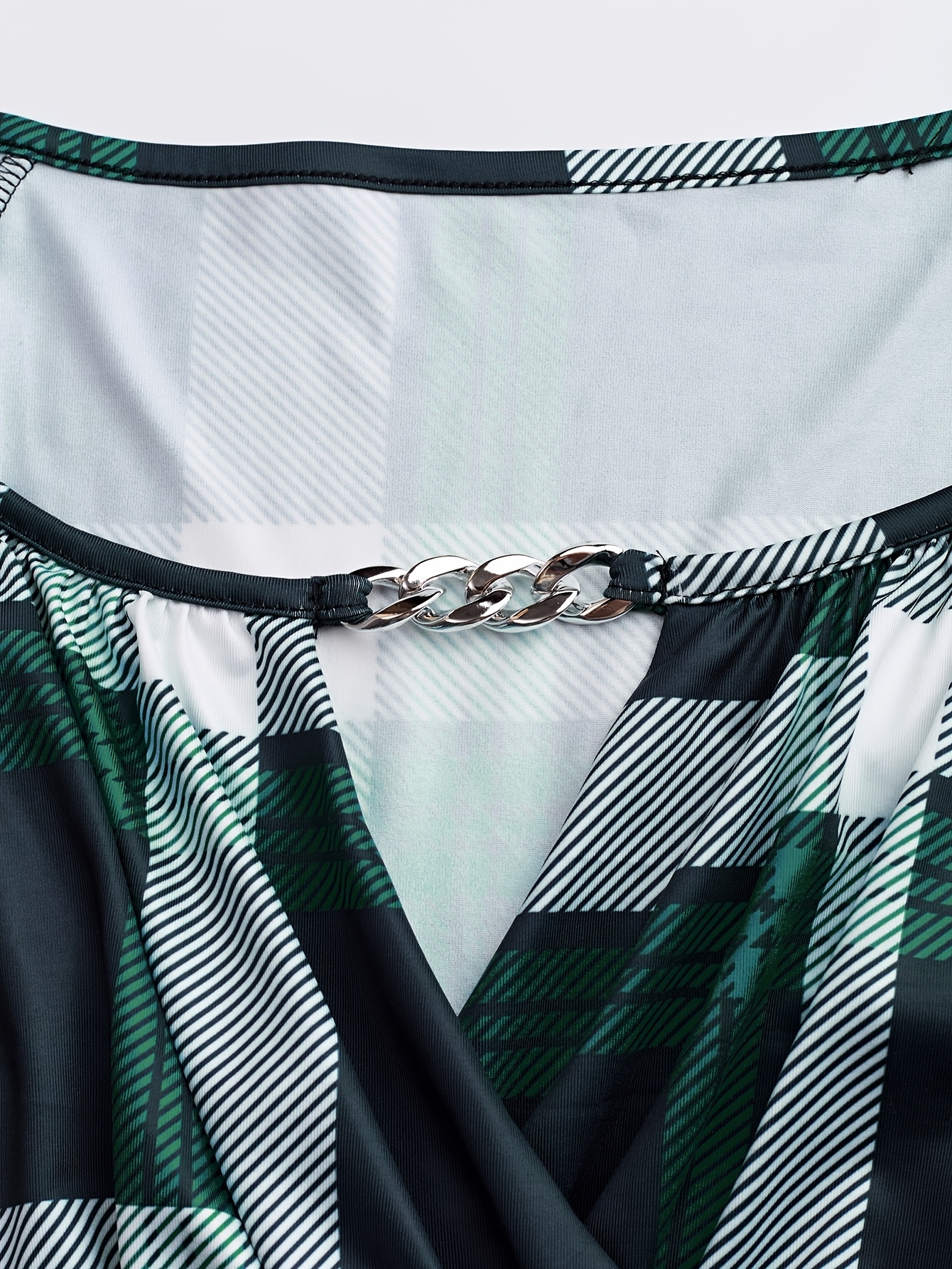 Chemisier à coeur en métal à manches courte plissé avec ceinture à col rond rayé élégant en tissu tricoté – Image 10