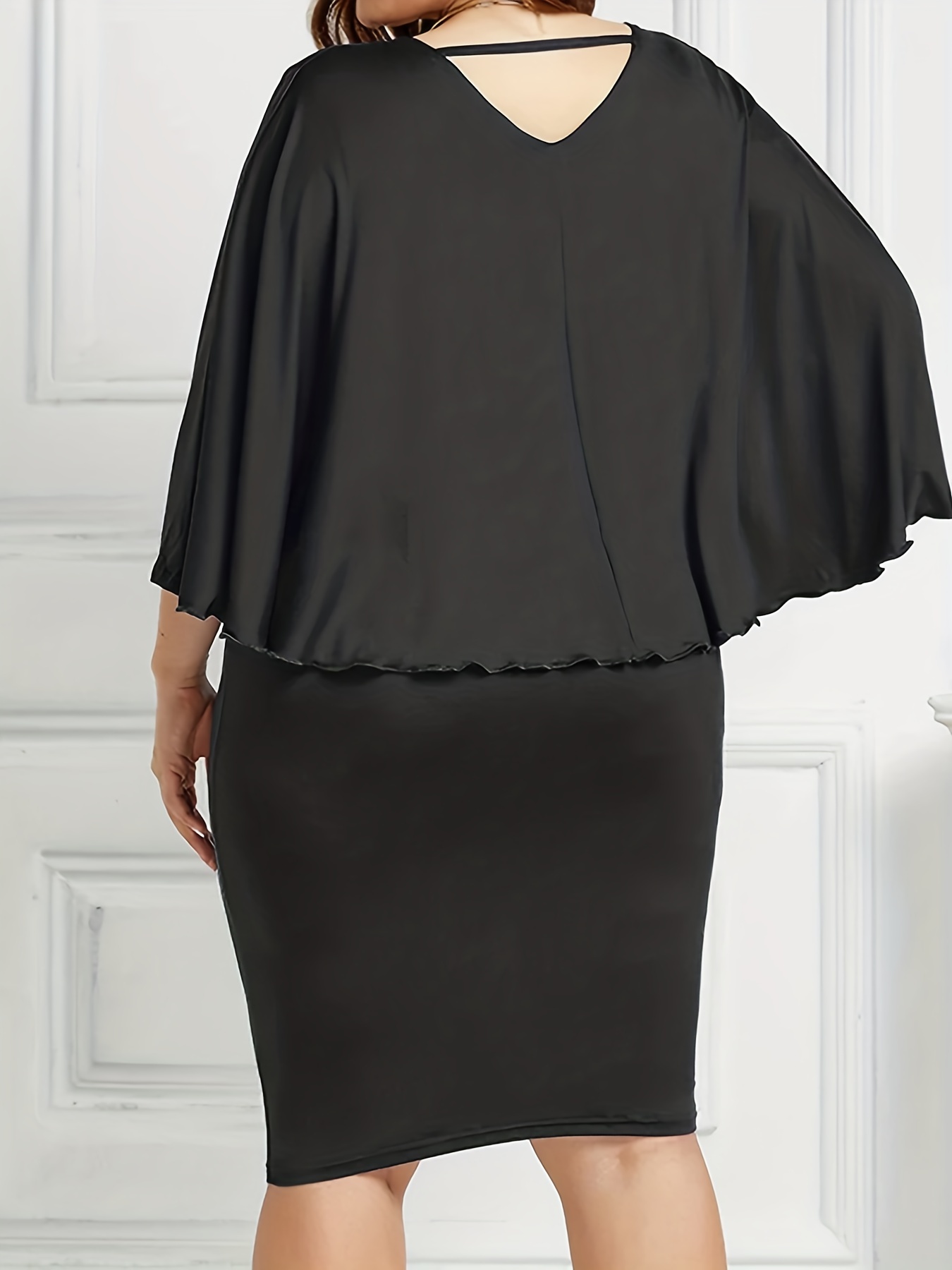Robe sexy à manches chauve-souris superposées à encolure ronde & découpe dans le dos – Image 6