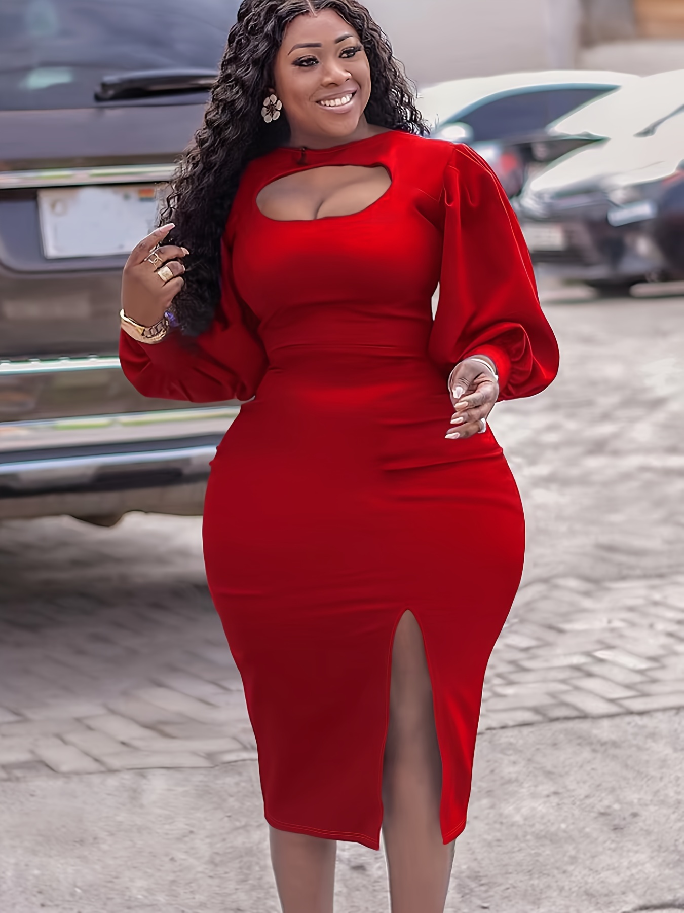 Robe sexy moulante avec découpe à manches longues & fente sur le côté – Image 2