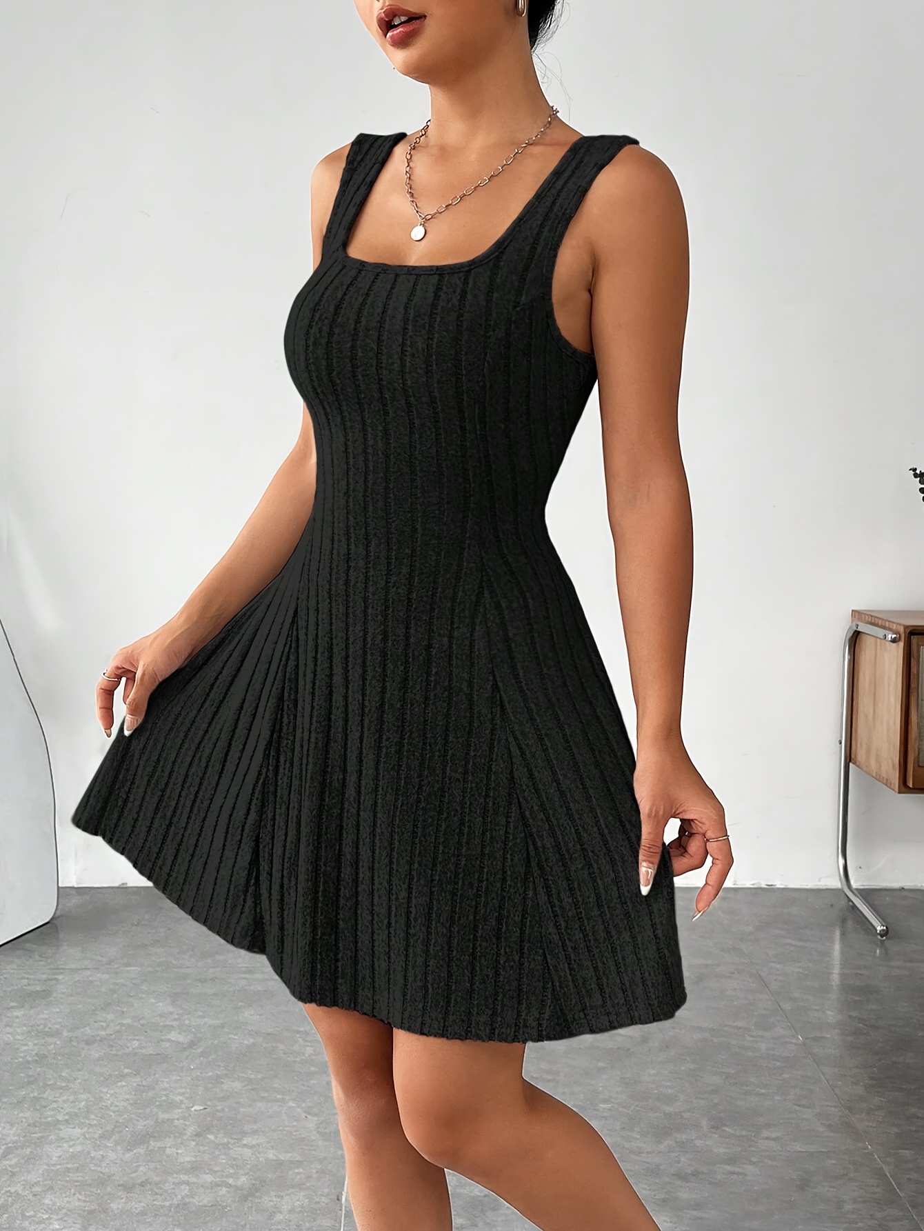 Ensemble robe en tissu tricoté hanche ample et haut super court à manches longues – Image 3