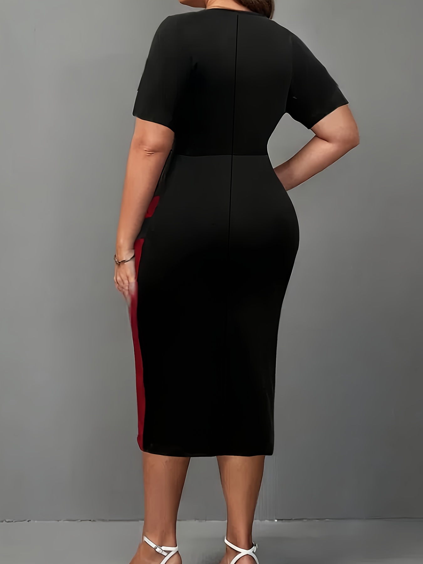 Robe crayon élégante à col rond à manches courtes avec ourlet fendu – Image 3