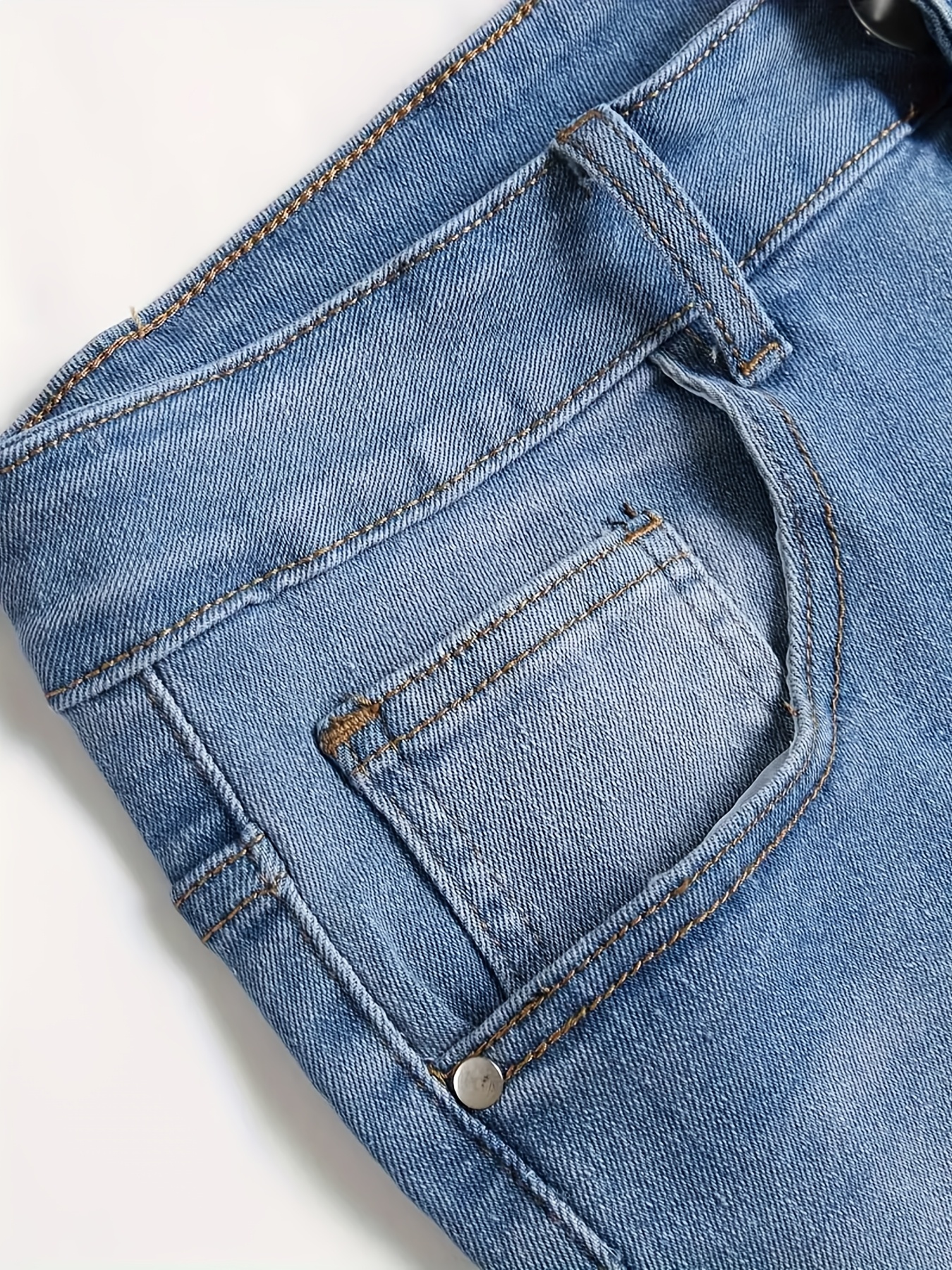 Baggy short en denim en tissu extensible doux – Image 7