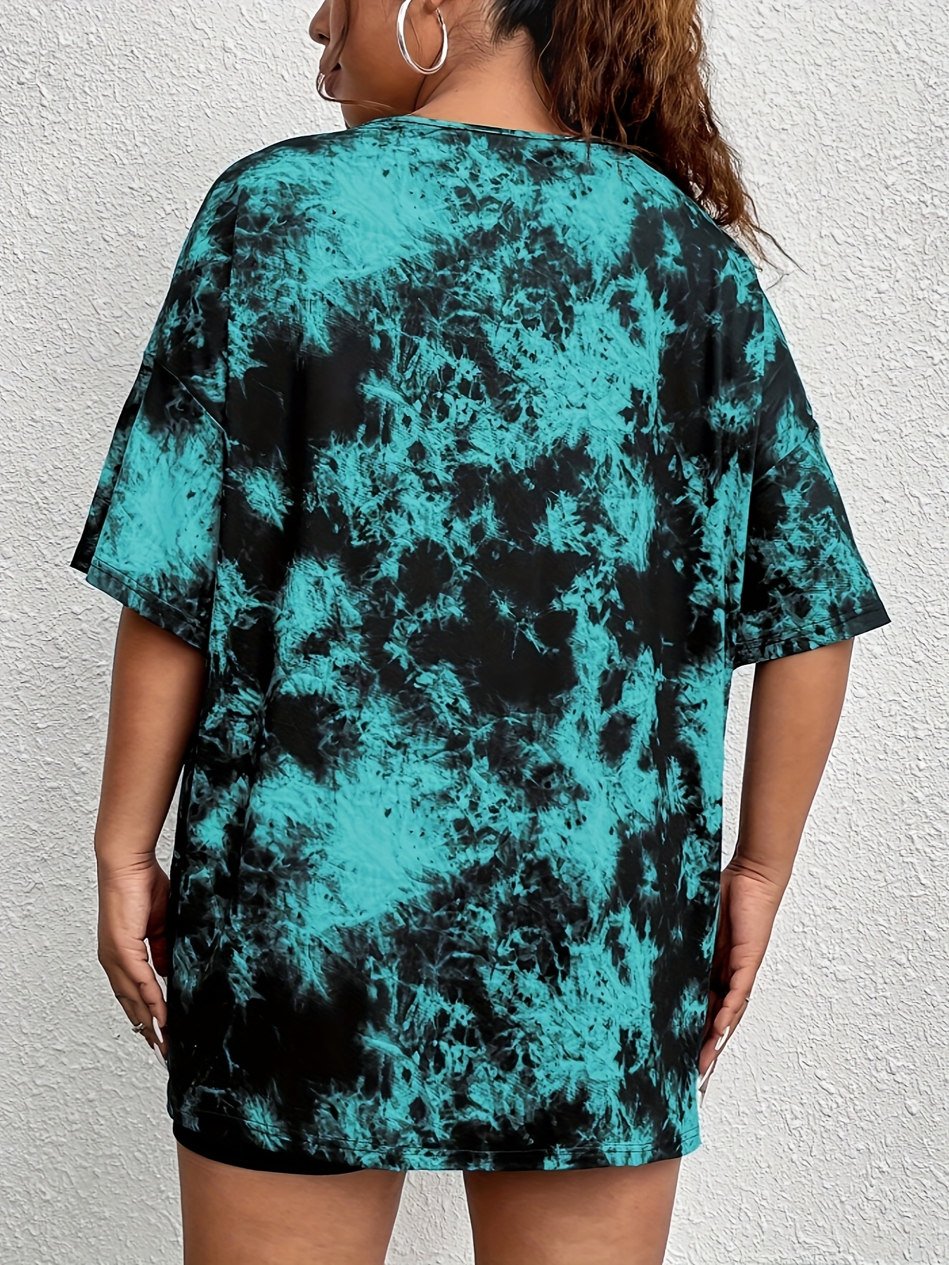T-shirt extensible à col V profond & motif Tie-Dye – Image 4
