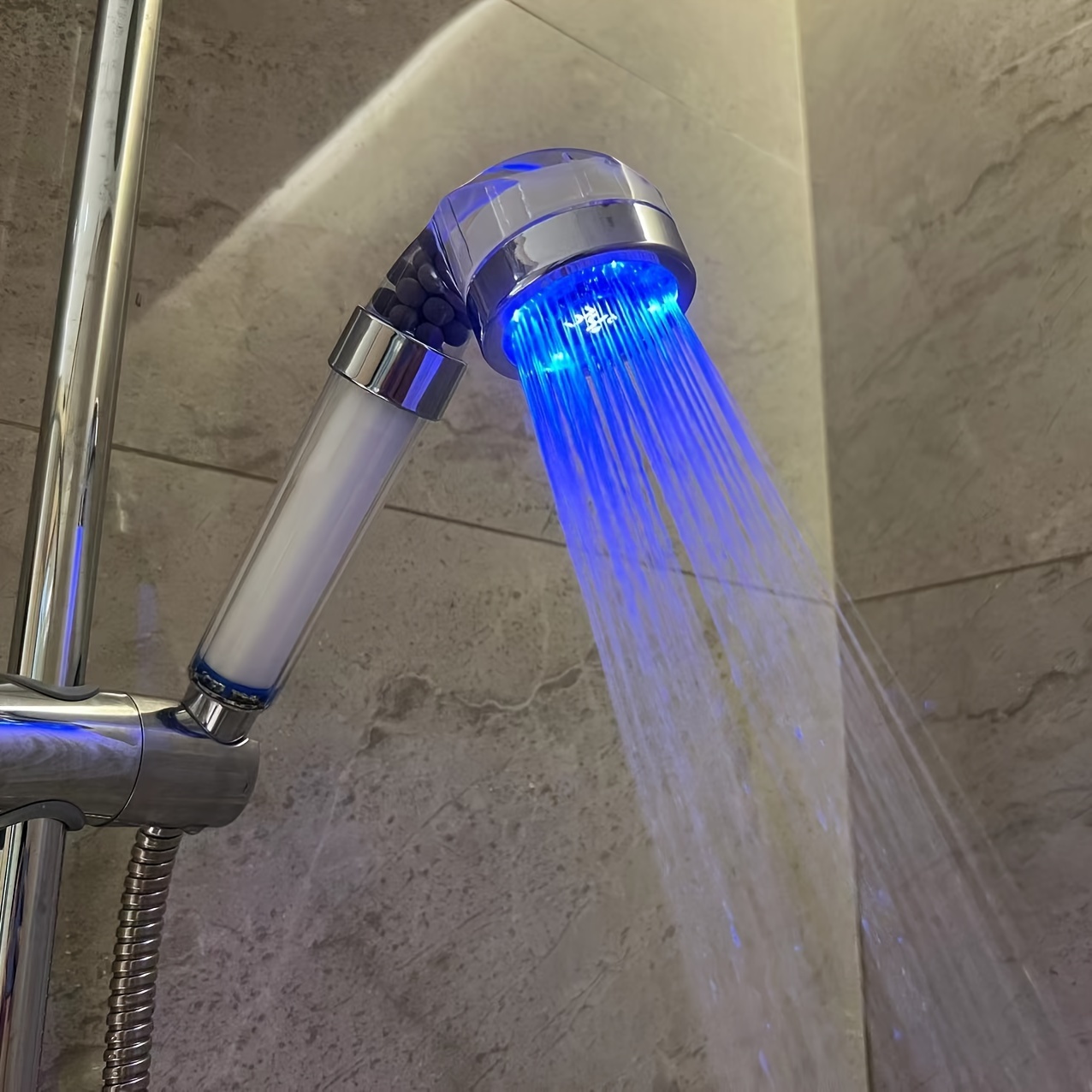 Douchette à main avec LED 3 couleurs & affichage de la température avec 3 filtres – Image 6