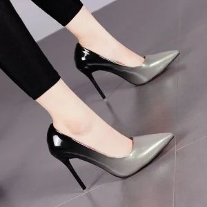 Escarpins à talons hauts de 10 cm