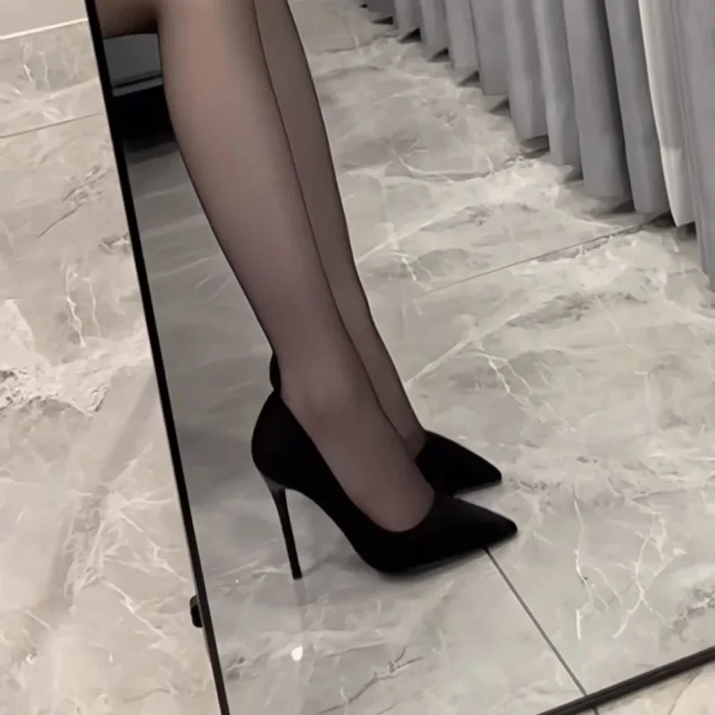 Chaussures élégantes formelles à talons aiguilles hauts
