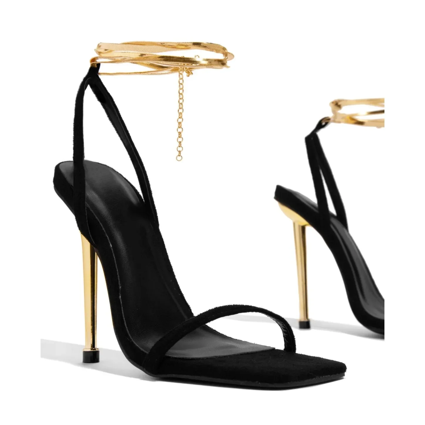 Chaussures à talons aiguilles hauts en métal avec fines lanières simples