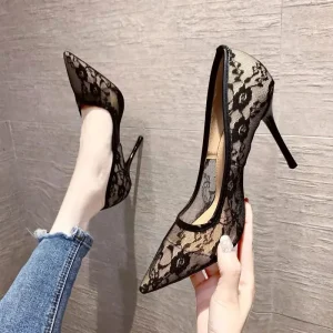 Chaussures en dentelle & maille à bout pointu à talons aiguilles hauts