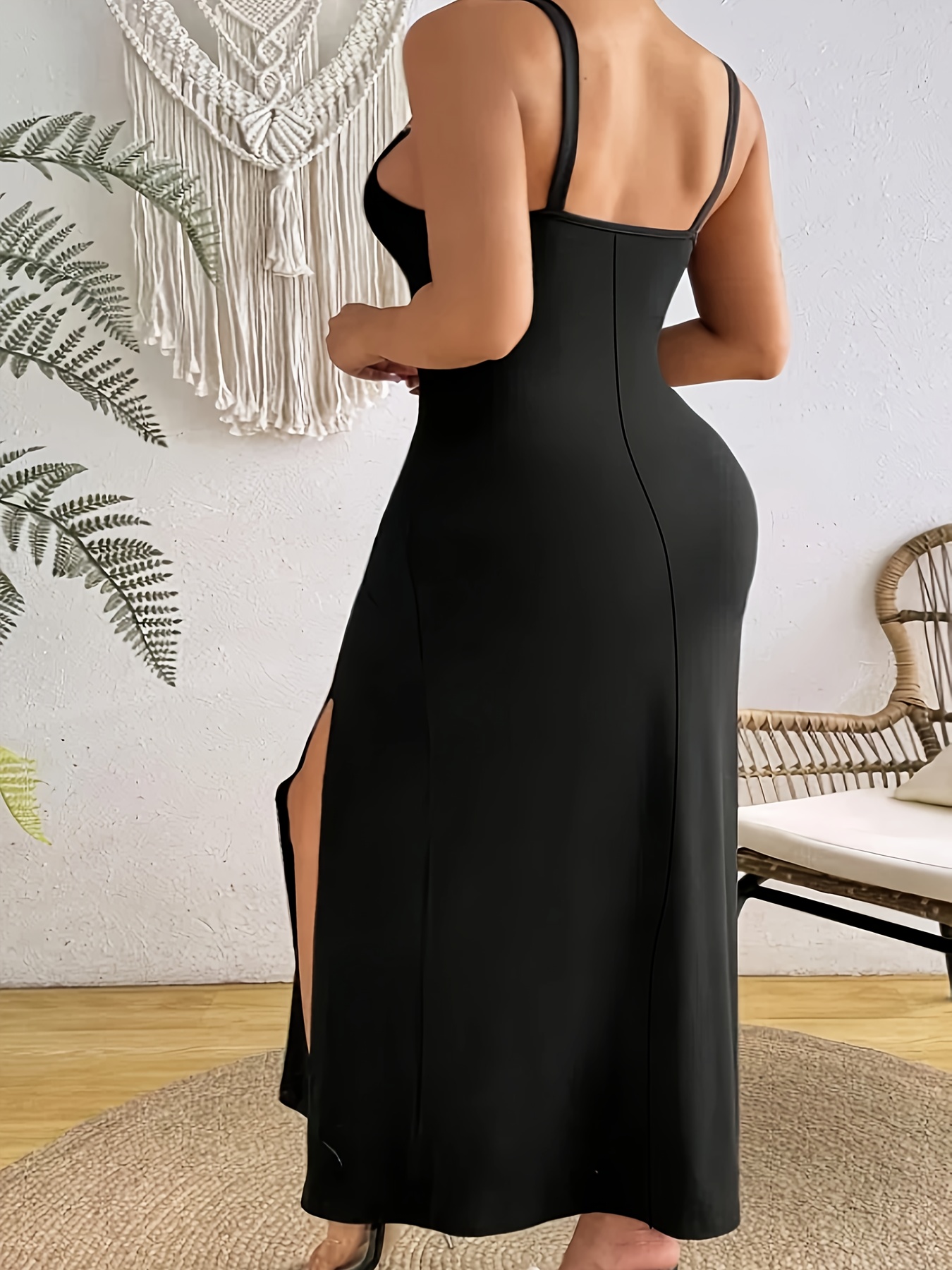 Robe crayon élégante à col V avec boucle métallique & fermeture éclair avec fente sur le côté – Image 3