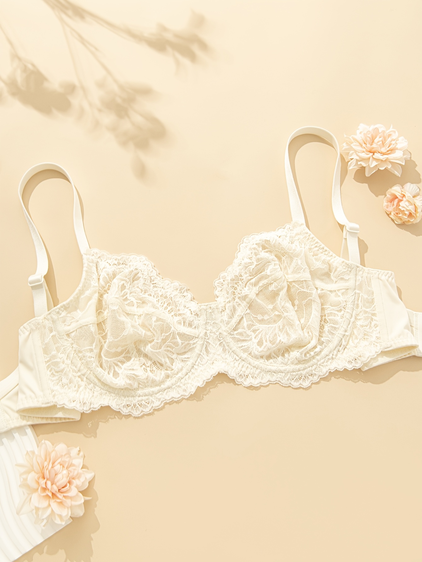 Soutien gorge sexy semi-transparent à une couche en dentelle avec boudins en acier & sans socles – Image 9