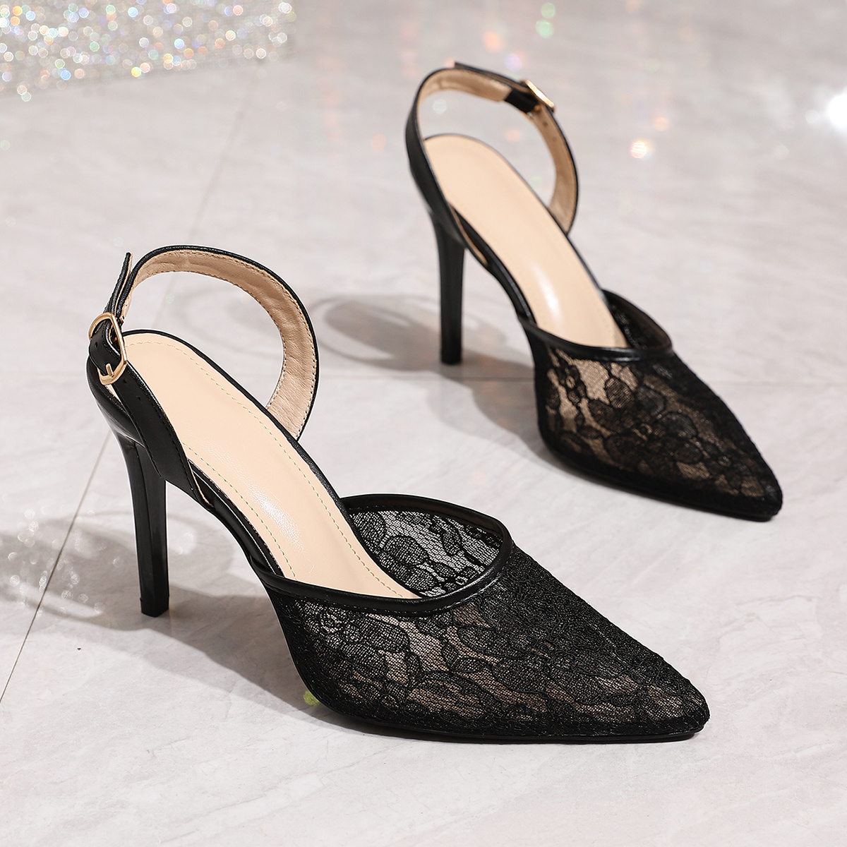 Escarpins à talons aiguilles à bout pointu avec boucle & dentelle – Image 5