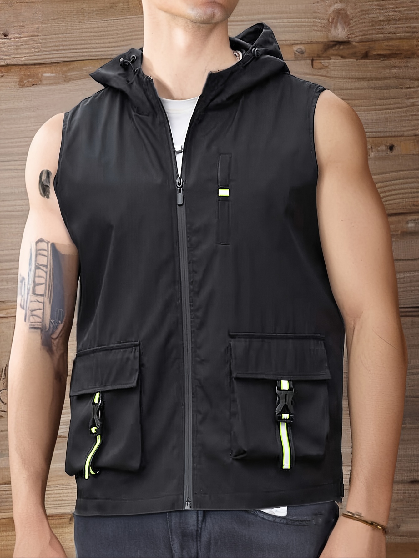 Gilet à capuche style cargo avec détail de fermeture éclair & bande réfléchissante – Image 2